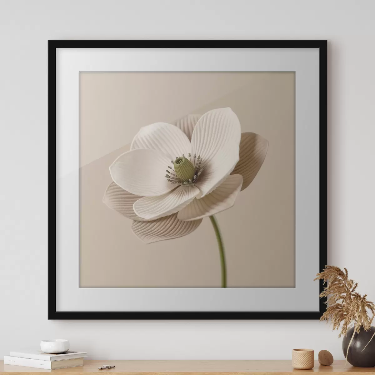 Affiche Fleur aux pétales texturés, dans une palette de tons beiges, de style minimaliste f49719