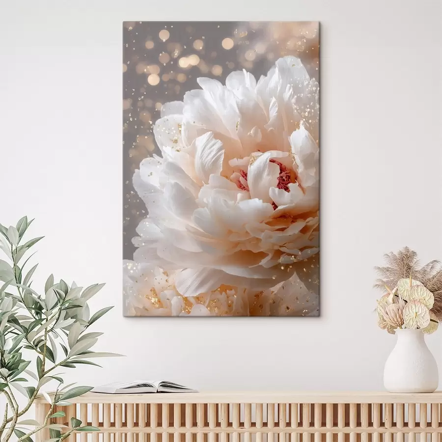 Fotobehang Weelderige witte bloem met een subtiele gloed s49981