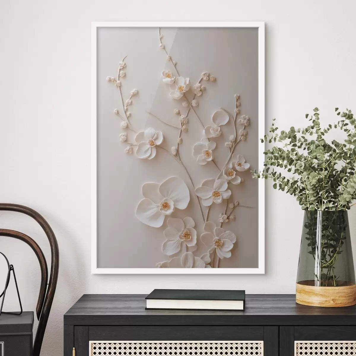 Affiche De volumineuses fleurs blanches sur des branches délicates f49957
