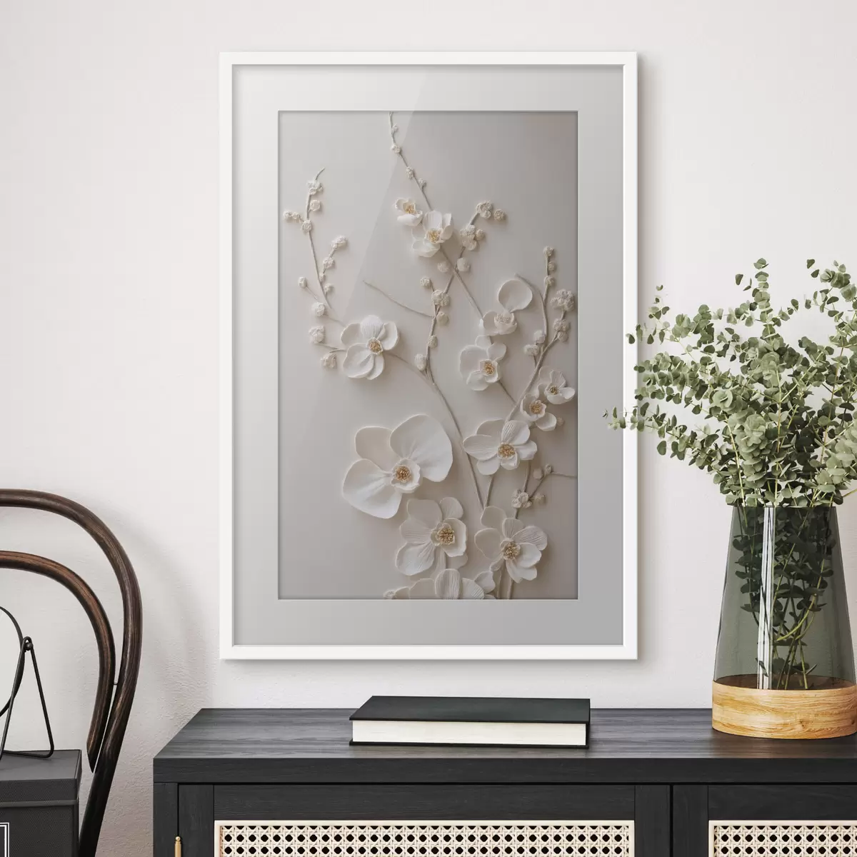 Affiche De volumineuses fleurs blanches sur des branches délicates f49957