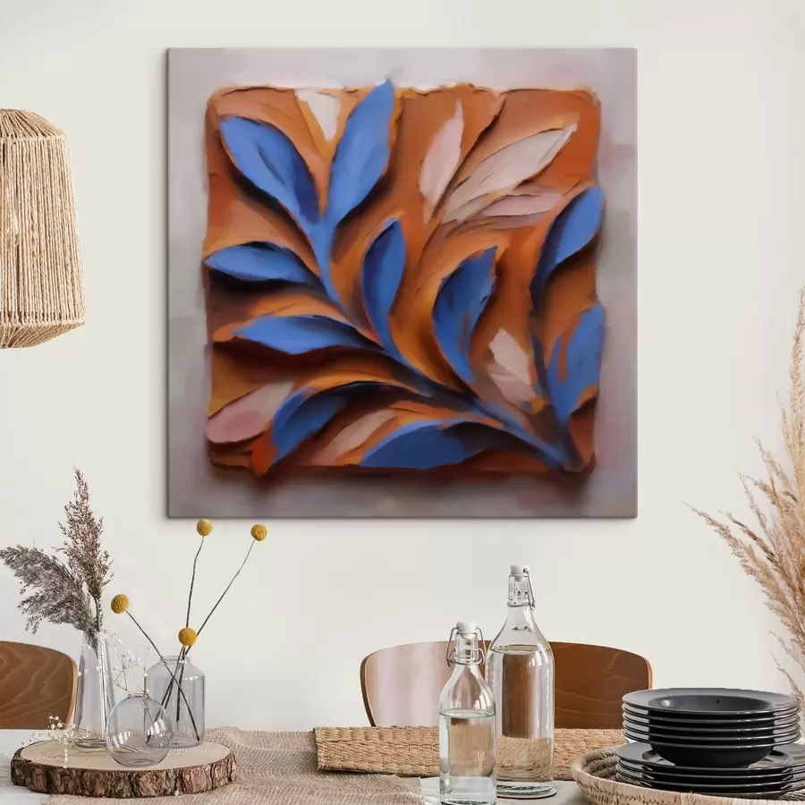  Peintures Composition botanique en relief, avec des feuilles bleues sur fond de terre cuite, réalisée selon la technique de l'impasto s50018