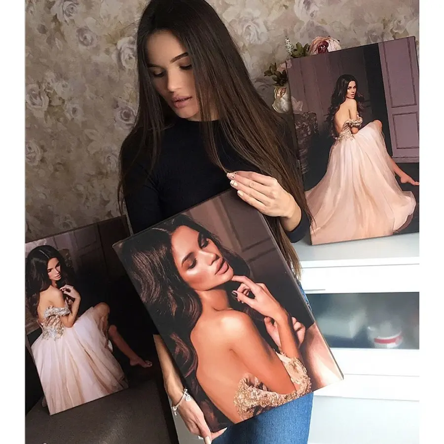  Peintures Articulation, peau et coiffure s34689