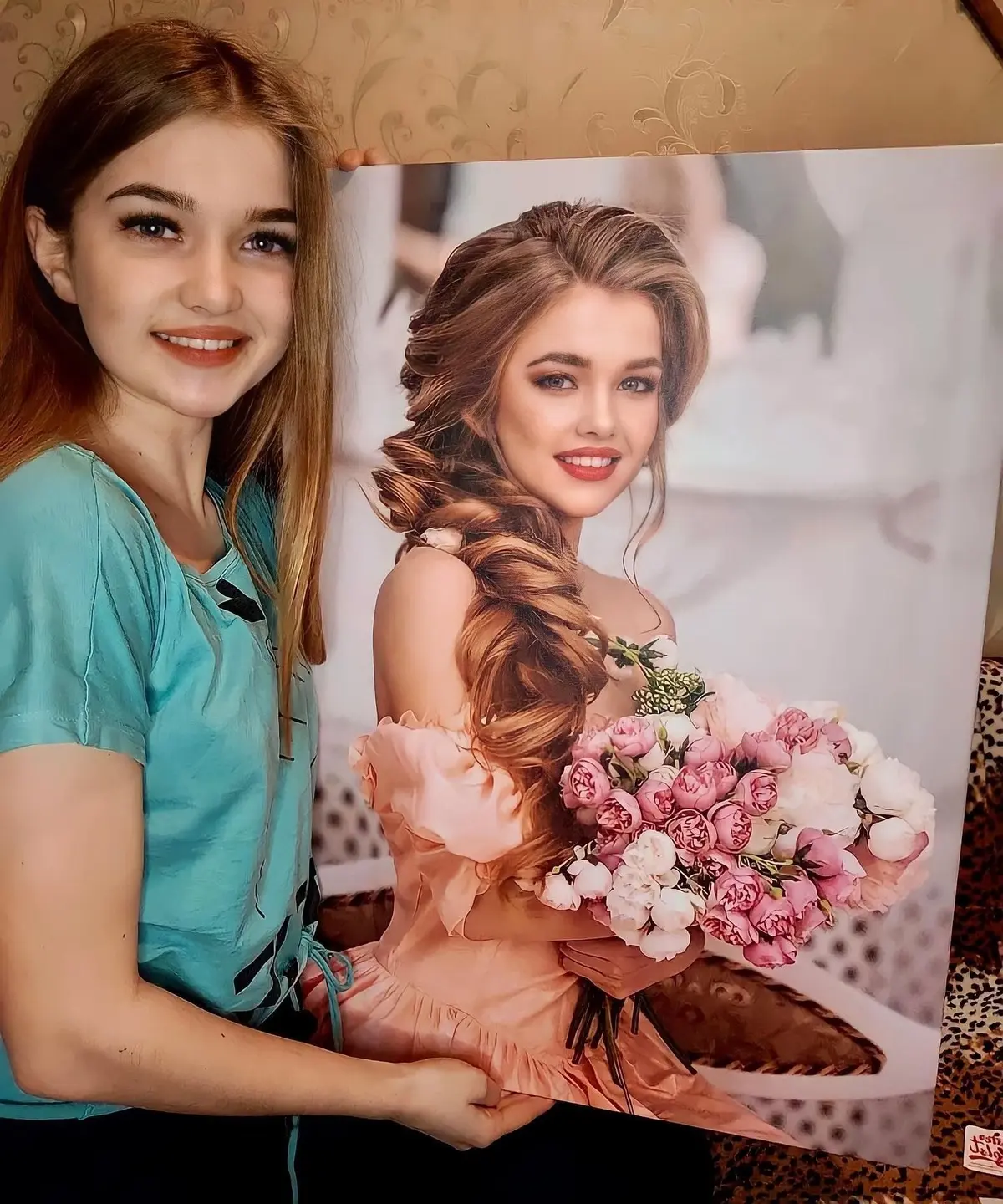  Peintures Cheveux, sourire et tête s34695