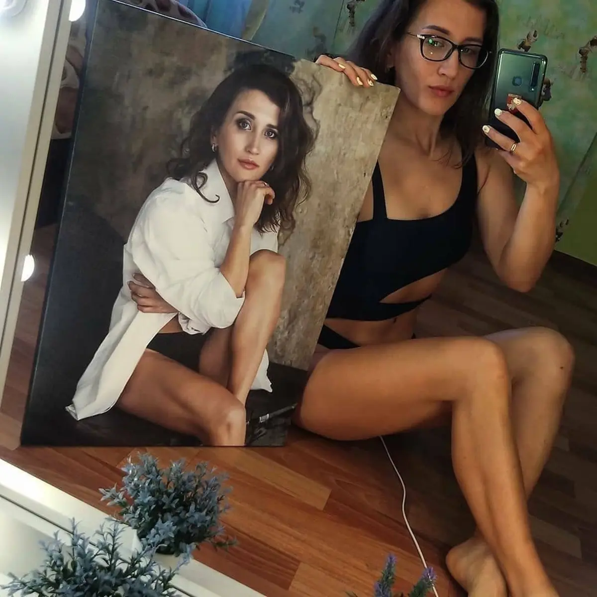  Peintures Cheveux, coiffure et jambes s34721