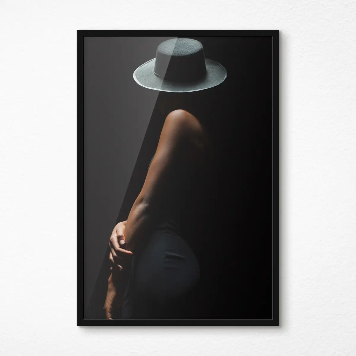 Poster Mysterieus silhouet in de duisternis f34464