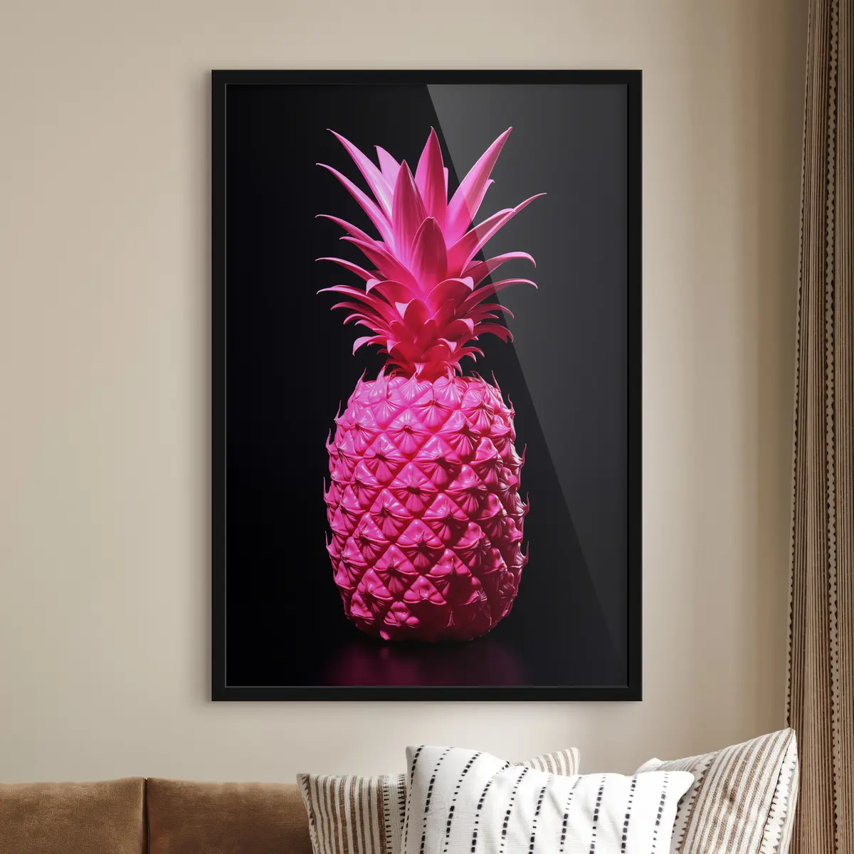 Poster Levendige roze ananas in de schijnwerpers f37260